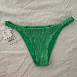 Java Bottom - Aloe Crinkle